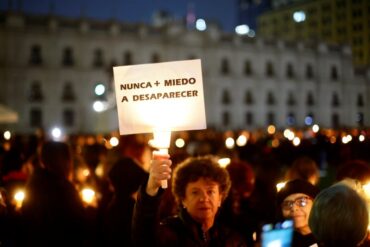 Chile conmemora 50 años del golpe militar de Pinochet, fecha que aún divide a los ciudadanos