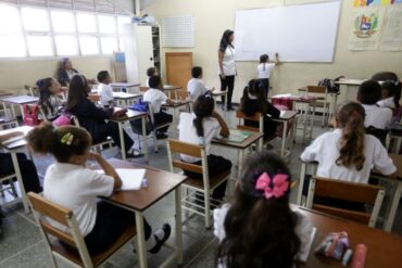 Federación Venezolana de Maestros denunció crisis del sistema educativo por la “falta de voluntad política” del régimen de Maduro