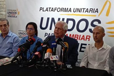 Barboza confirma que hay conversaciones entre gobierno y oposición: “Estamos discutiendo para llegar a un acuerdo”