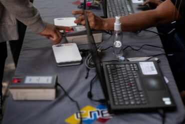 Venezolanos podrán actualizar sus datos en el registro electoral desde el 18 de marzo hasta el 16 de abril para participar en presidenciales (+Video)