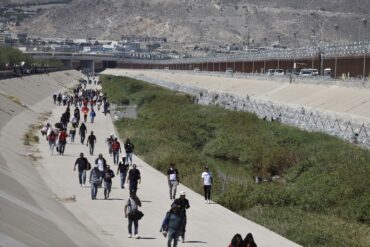 Aumentan detenciones de migrantes en la frontera sur de EEUU por tercer mes consecutivo