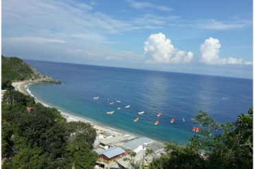 Por mar de fondo prohíben el uso de playas y zarpe de embarcaciones en La Guaira