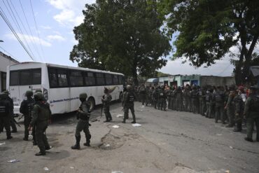 Observatorio aseguró que intervención militar y policial en la cárcel de Tocorón “fue conversada” con delincuentes: habrían permitido la fuga de pranes