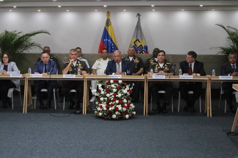 Consejo Nacional Electoral instala Comité Logístico para el referéndum sobre el Esequibo Consejo Nacional Electoral instala Comité Logístico para el referéndum sobre el Esequibo