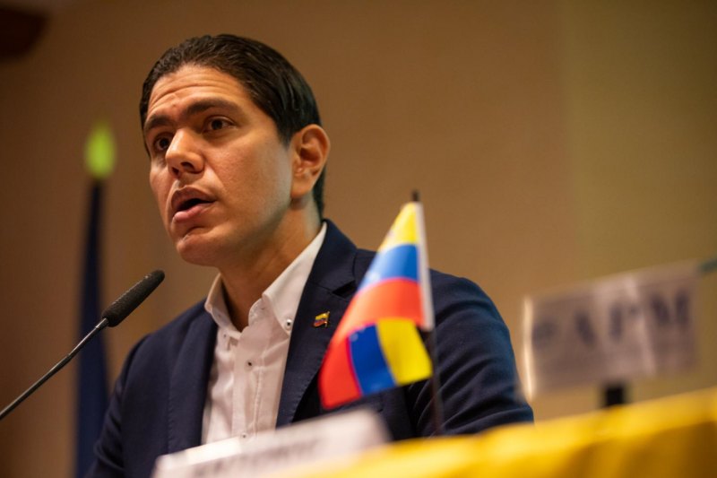 Lester Toledo fue vetado de la negociación en Barbados según Voluntad Popular
