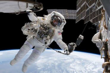 Astronauta revela cuántos años equivale viajar seis meses por el espacio: “Equivale a envejecer diez años en la Tierra” (+Otras sorprendentes revelaciones)
