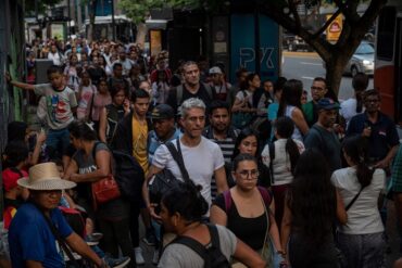 Andrés Oppenheimer: No es casualidad que países desastrosos y corruptos como Venezuela estén en los últimos puestos de felicidad en el mundo