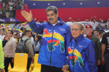 Maduro anuncia estreno de su pódcast y en el primer episodio cuenta cómo conoció a Cilia Flores