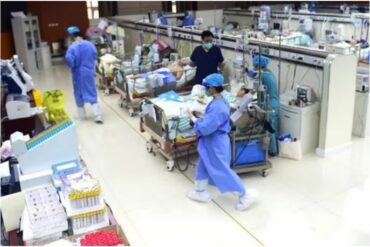 En alerta: hospitales de China desbordados por oleada de neumonía infantil no diagnosticada en varias ciudades