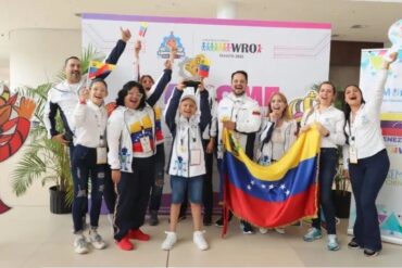 Niño tachirense se alzó con el primer lugar en olimpiada de robótica celebrada en Panamá