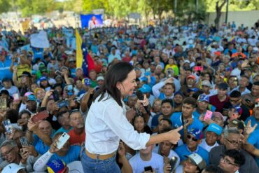 “Voy a enfrentar y vamos a derrotar a Maduro”: María Corina Machado reiteró que competirá en la presidencial pese a inhabilitación