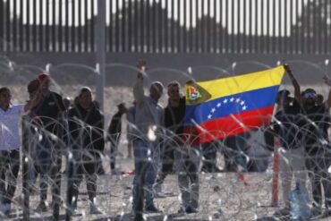 Denver estaría “colapsada” por la llegada de al menos 30.000 migrantes venezolanos durante 2023