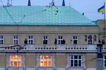 Al menos 10 muertos tras tiroteo masivo en Universidad Carolina de Praga este #21Dic (+Video)