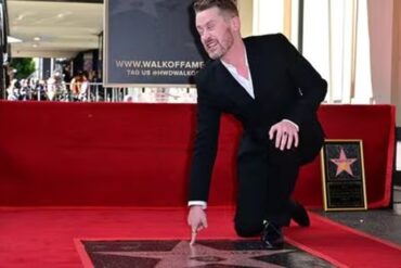 Macaulay Culkin, el niño de “Mi Pobre Angelito”, recibió una estrella en el Paseo de la Fama de Hollywood (+Videos)