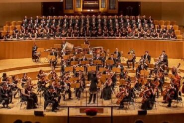 Se hace viral una presentación la Orquesta Sinfónica de Madrid interpretando “Mi Burrito Sabanero” (+Video)