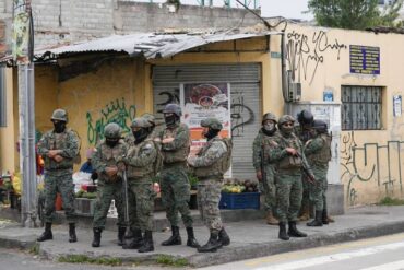 “Se convirtieron en un objetivo militar”: gobierno de Ecuador nombró como organizaciones terroristas a más de 20 grupos criminales (+Video)