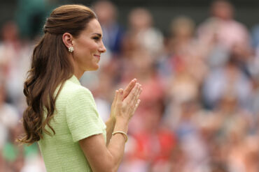 Kate Middleton hace su primera aparición pública tras diagnóstico: saludó junto a la familia real desde el balcón de Buckingham (+Fotos +Video)