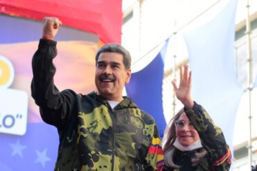 “Voy a seguir gobernando este país, que les arda”: Maduro asoma que será el candidato del PSUV a las presidenciales (+Video)