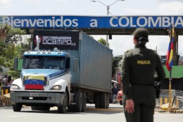 Cúcuta suspende tránsito de vehículos venezolanos por falta de permiso legal: “no pueden ingresar al área metropolitana”