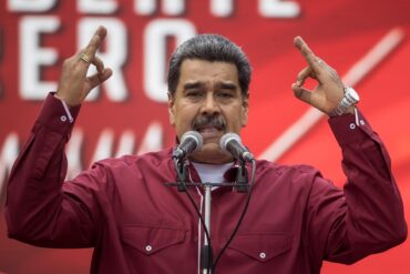 Maduro ante posibilidad de que Estados Unidos restablezca sanciones: “Vamos a seguir adelante, con licencia o sin licencia” (+Videos)