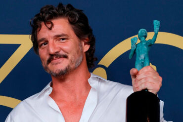 “Estoy un poco ebrio”: El momento que protagonizó Pedro Pascal al ser galardonado como mejor actor de serie de drama en los SAG Awards