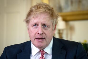 Financial Times: exbanquero de JPMorgan financió viaje de exprimer ministro británico Boris Johnson a Venezuela para reunión con Maduro