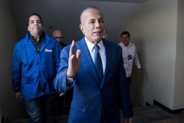 Manuel Rosales defendió su decisión de inscribirse: “Me inscribí para no dejarle la cancha libre a Maduro, no vengo a sustituir a nadie” (+Videos)