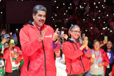 PSUV anunció formalmente a Maduro como su candidato a las elecciones presidenciales: “Hay un solo destino: la victoria popular” (+Video)