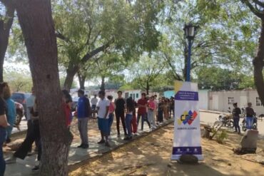 Denuncian que el chavismo instaló puntos rojos en varios centros habilitados por el CNE para el RE en Lara