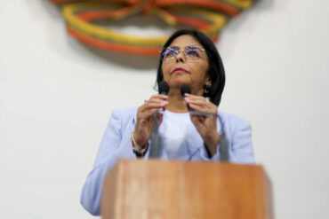 Delcy Rodríguez asegura que el chavismo trabaja para «desprenderse» de las importaciones
