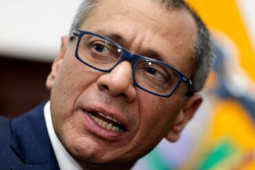 Recluyeron a Jorge Glas en cárcel de máxima seguridad de Ecuador tras salir del hospital por posible sobredosis de medicamentos