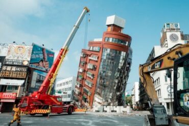 Se mantiene la búsqueda de más de 600 personas desaparecidas tras el potente terremoto en Taiwán