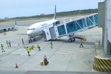Un nuevo incidente se presentó en Aeropuerto de Maiquetía: colapsó puerto de embarque de pasajeros
