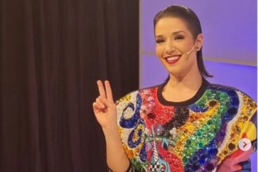 “Soy actriz, no presentadora”: Daniela Alvarado se tomó con humor las críticas que recibió por extraña reacción durante transmisión en vivo (+Video)