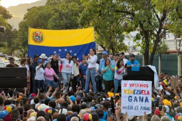María Corina en Guatire: “Le tienen miedo a la observación, que se preparen porque hasta en la última mesa de votación vamos a estar” (+Video)
