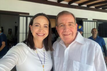 Después del éxito en La Victoria: María Corina Machado y Edmundo González nuevamente juntos en un mitin en Guatire el #31May