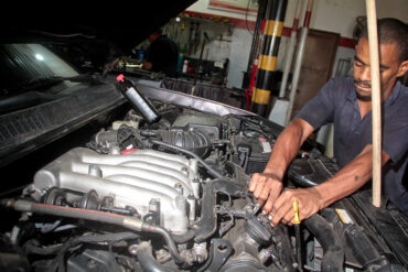 7 de cada 10 talleres mecánicos en Venezuela son informales