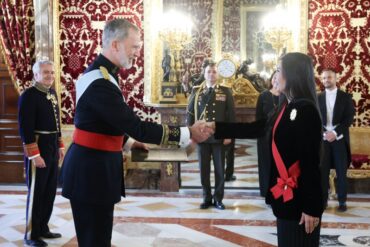 Así recibió el rey Felipe VI de España a Gladys Gutiérrez como embajadora de Venezuela