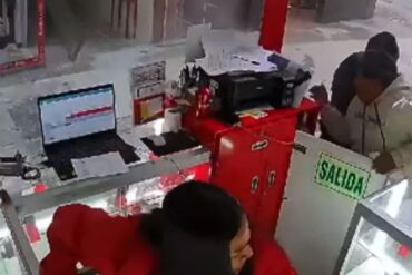 El momento en el que se produjo una deflagración de gas en gasolinera en Perú: un muerto y 22 heridos en el suceso (+Video)