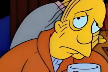Ante la reacción de los fanáticos el productor de Los Simpson pidió disculpas por “matar” a Larry, el fiel cliente de Moe