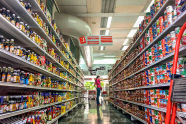 Asociación Nacional de Supermercados propone al chavismo establecer un plazo sin IVA para estimular el consumo