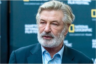 Desestiman cargos contra Alec Baldwin en caso por homicidio involuntario durante filmación de «Rust»