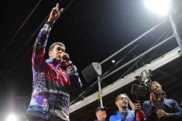 “Este pueblo no se va a dejar quitar su país”: Maduro insiste en que si la oposición gana en Venezuela habría “un baño de sangre” (+Video)