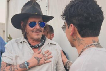 Christian Nodal sorprendió con fotos junto a Johnny Deep, con quien ha sido comparado: “¿Ahora cómo sabemos quién es quién?” (+Fotos +Reacciones)