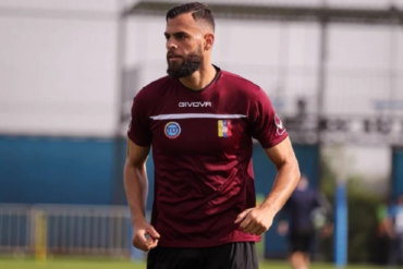 Se canceló la presentación del vinotinto Jhon Chancellor con equipo en Ecuador por detención de su padre en Venezuela