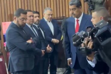 “La Constitución volverá”: el demoledor comentario de Enrique Márquez que hizo que Maduro se devolviera a responderle (+Video)