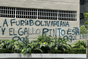 Ofrecen 25.000 dólares de recompensa por los responsables de pintar graffitis alusivos a la “furia bolivariana” en Miami