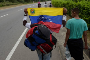 Casi 70% de los venezolanos prevé irse del país en medio del conflicto causado tras las elecciones presidenciales