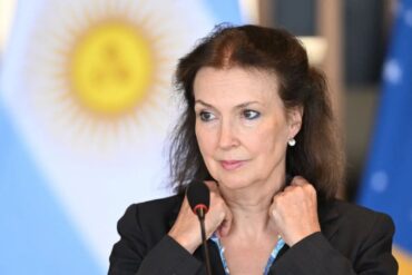 Argentina elaborará lista para impedir entrada a su país de funcionarios chavistas