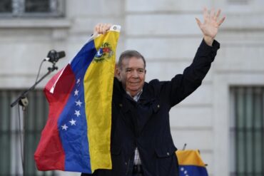 Miles de venezolanos en Madrid aclamaron a Edmundo González Urrutia como presidente (+Video)